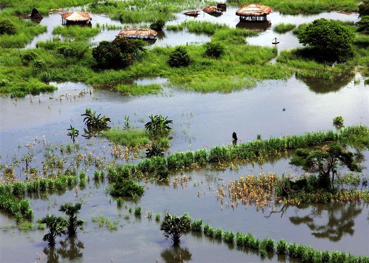 Storm dræber 4 og efterlader massive ødelæggelser i Mozambique. 