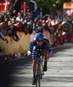 Levi Leipheimer på vej mod målet i danskerkolonien Solvang i Californien. 