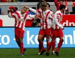 Den tidligere FCM-spiller Zidan (tv) blev matchvinder i ny Mainz-sejr. 