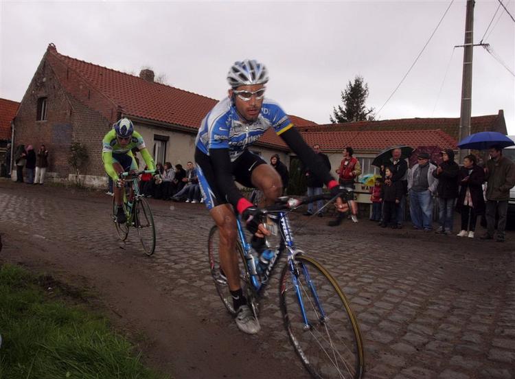 Hincapie blev i 2005 nummer to i Paris-Roubaix. Det år kom Tom Boonen først over stregen på velodromen i Roubaix. 