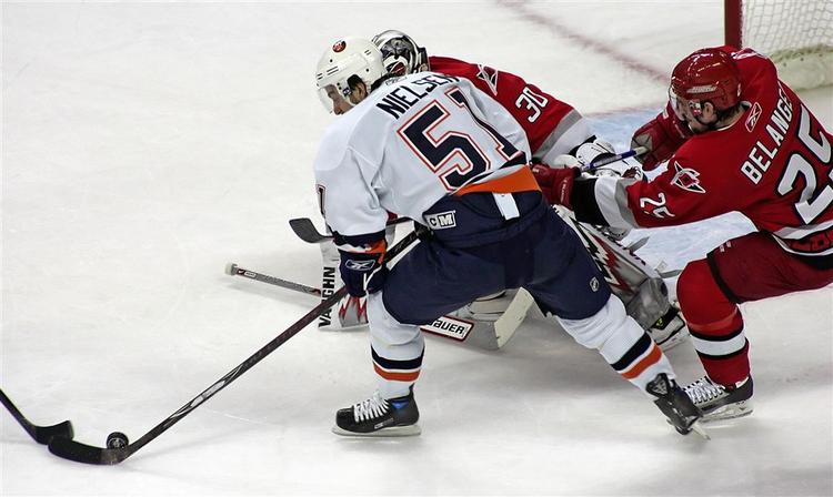 Frans Nielsen er overbevist om, at han får flere kampe for Islanders. 