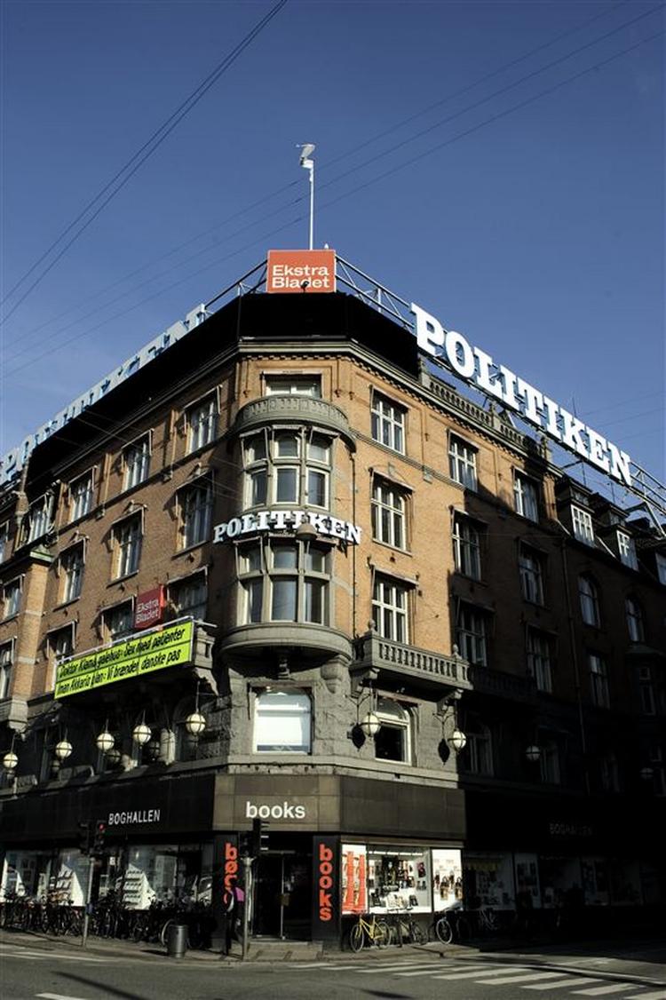Bestyrelsen for JP/Politikens Hus A/S godkendte i går regnskabet for 2006. 