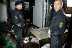 Politiet gav pressen et kig indenfor i Ungdomshuset efter rydningen. 