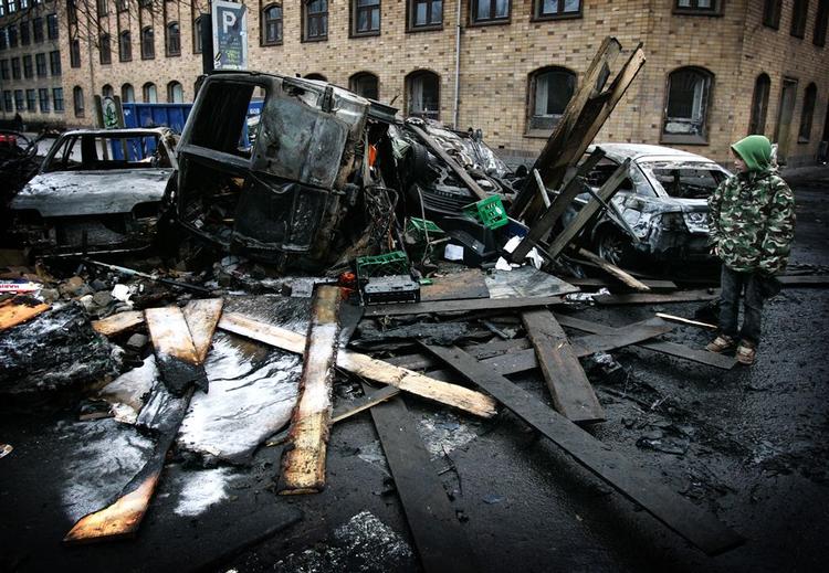 Alt ånder fred på Nørrebro og Christianshavn efter nattens kampe mellem politi og aktivister. 