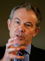 Premierminister Tony Blair er under pres i finansieringsskandale. 