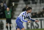 Morten Fevang fra OB har scoret til 6-3 på det afgørende straffespark mod Lillestrøm. 