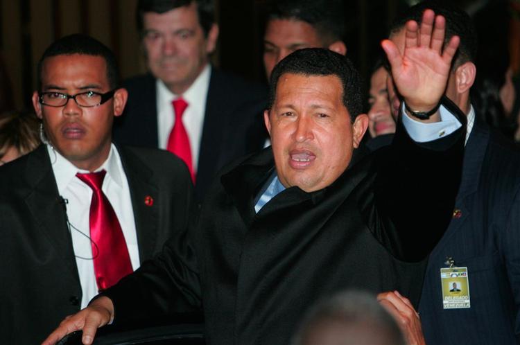 Venezuelas præsident Hugo Chavez ved ankomsten til Buenos Aires i går 