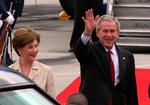 George W. Bush er blevet mødt med massiv modstand i Colombia. 