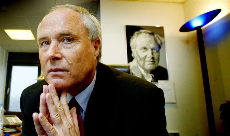Vi betaler hvert år 8 millioner kroner til ungdomsarbejde, siger Flemming Østergaard. 