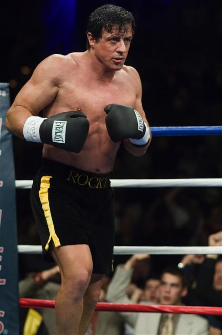 Sylvester Stallone var i Australien for at promovere den nye Rocky-film, da han blev taget i lufthavnen. 