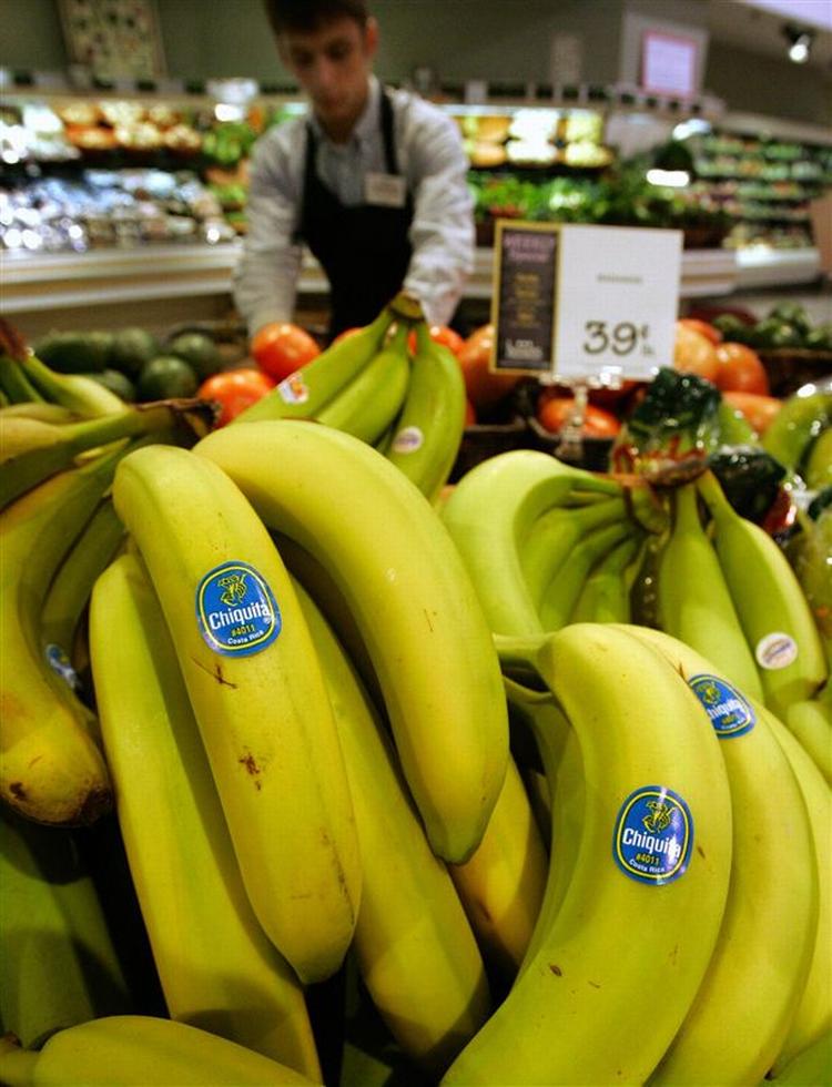 Banan-gigant anklages for at støtte højre-orienteret terrororganisation. 