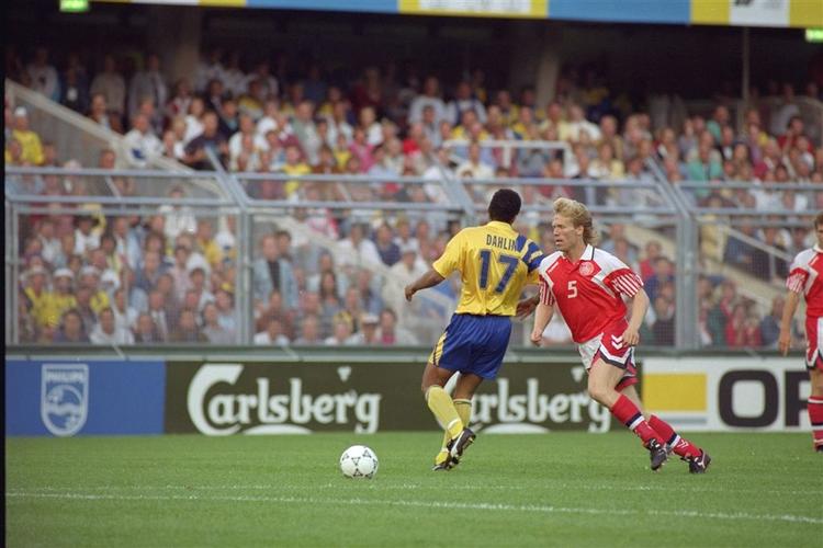 Det danske landshold spillede senest på Råsunda under EM i 1992 og tabte 1-0 til svenskerne. Men det hele endte jo som bekendt med dansk  finalesejr i Göteborg... 