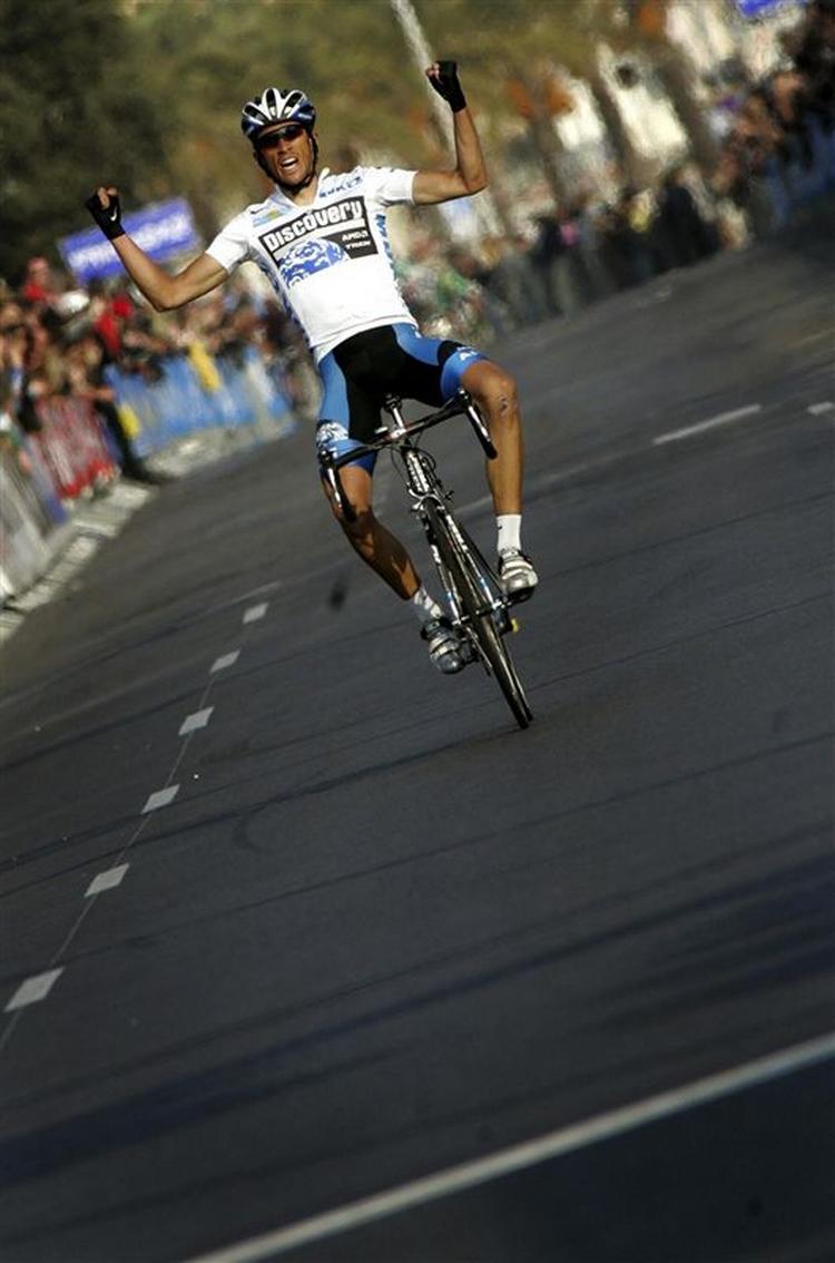 Spanske Alberto Contador viste sig som feltets bedste rytter, da han samlet vandt Paris-Nice. 