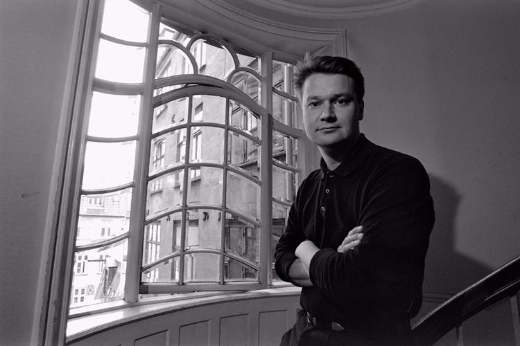 Fung Sway åbnede 15. september og har haft professor ved Det Kgl. Danske Kunstakademi Erik Steffensen ved roret. 