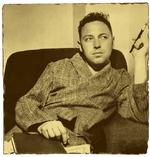 Noter. Tennessee Williams dagbøger begynder, da han er 25 år og stadig jomfru. Optegnelserne udgør en betagende historie om succes og ikke mindst skuffelse. Foto: Bettmann/CorbisHandyr. Marlon Brando som Kowalski sammen med Vivien Leigh i Omstigning til Paradis. Foto: United Artists
