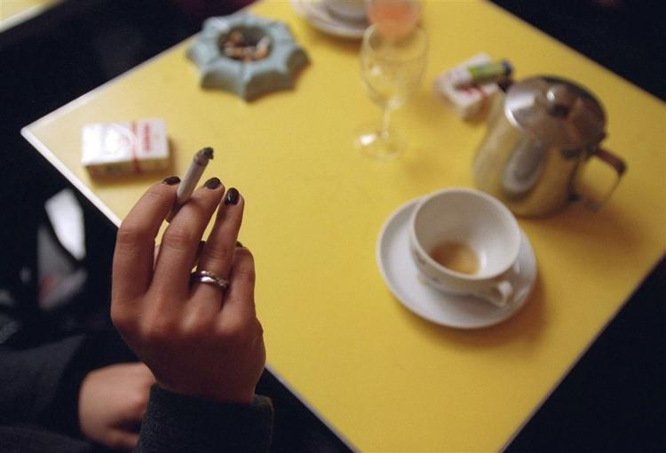 De finske rygere må skodde cigaretterne. 