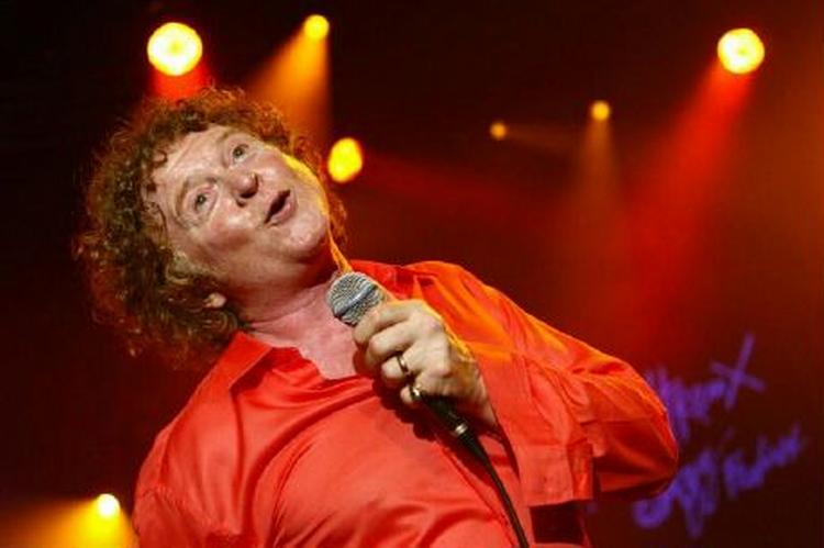 Mick Hucknall ved en koncert i Schweiz sidste sommer. 