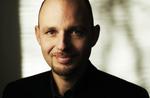 Forbrugerrådets direktør Rasmus Kjeldahl, mener at taxierne misbruger deres monopol, når de sætter priserne op. Han klader den seneste pristigning uacceptabel. 