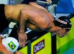 Michael Phelps har efter sin tredje verdensrekord i Melbourne vundet fire guldmedaljer. Og han mangler endnu fire discipliner: 100 m butterfly, 4x200 m fri, 400 m medley og 4x100 m medley. 