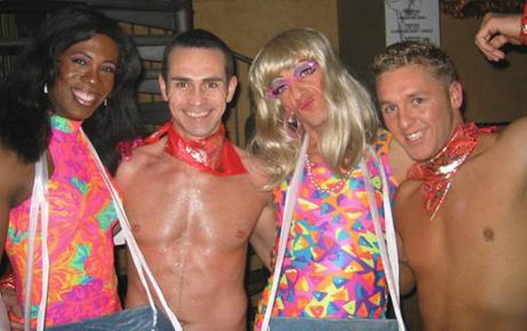 Mens der før i tiden var gang i PAN Club, har de homoseksuelle nu forladt diskoteket til fordel for nye og mindre klubber. 