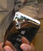Kevin Garrads iPod efter sammenstødet med en irakisk oprører. 