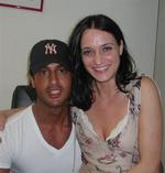 Den italienske fotograf Fabrizio Corona (tv) er fængslet for afpresning. Pigen er en af dem, han brugte til at lokke sine ofre i en fælde. 