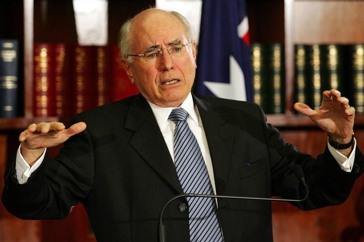 John Howard er kendt for sin hårde kurs på indvandringsområde. 