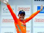 Samuel Sanchez, herover, vandt dagens afsluttende enkeltstart, men den samlede sejr gik til Juan Jose Cobo. 