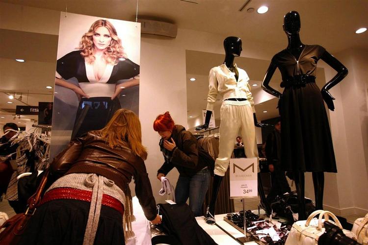 Der er ikke meget provokation over Madonnas nye kollektion til H&amp;M. 