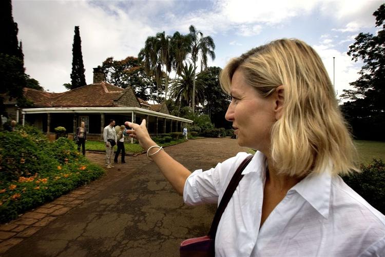 Udviklingsminister Ulla Tørnæs får mulighed for at presse Kina til en ansvarlig bistand til Afrika under et møde med den kinesiske viceudenrigsminister. 
