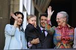 Dronning Margrethes fødselsdag blev fejret med manér på Amalienborg. 