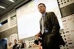 Landstræner Mike Sirant da han mandag præsenterede sin foreløbige VM-trup i Idrættens Hus i Brøndby. 
