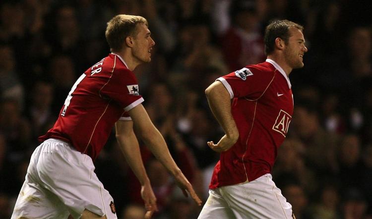 Wayne Rooney fejrer endnu en scoring for Manchester United. 