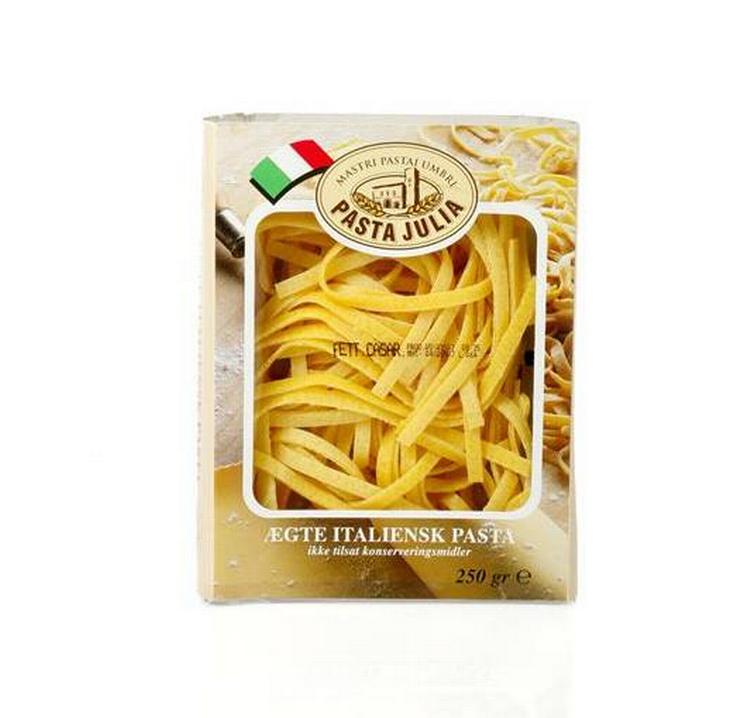 En meget tyk båndpasta fra Føtex, der ellers mager fint nok. 