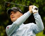 Søren Kjeldsen fortsætter sit gode spil i Asien. Inden sidste runde i Shanghai ligger danskeren på en delt tredjeplads, blot to slag efter førende Raphaël Jacquelin. 