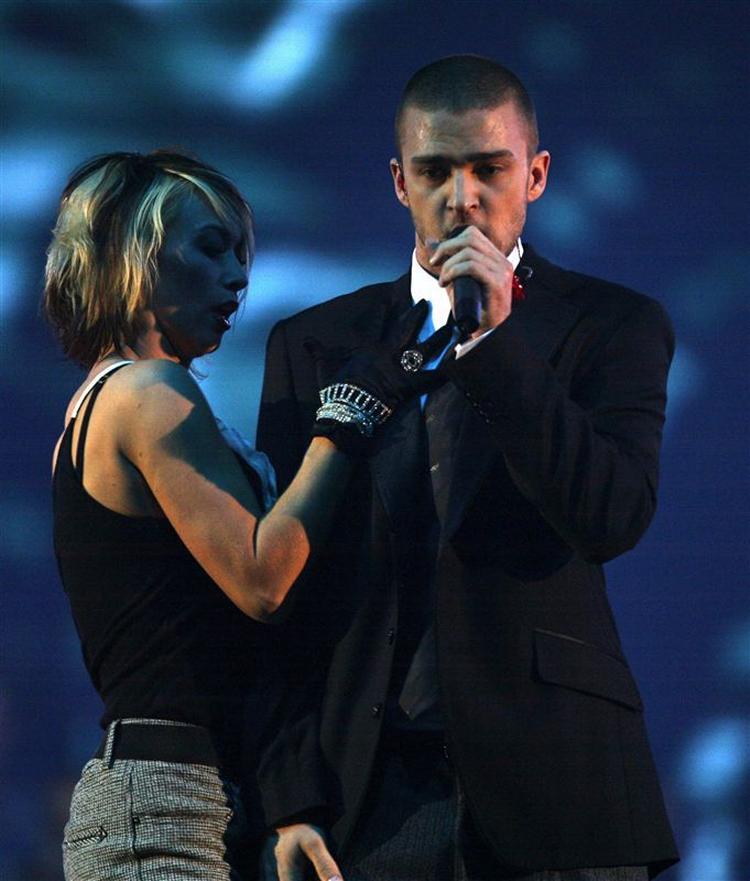 Justin Timberlake er cool. MTV er ikke, skriver Erik Jensen blandt andet. 