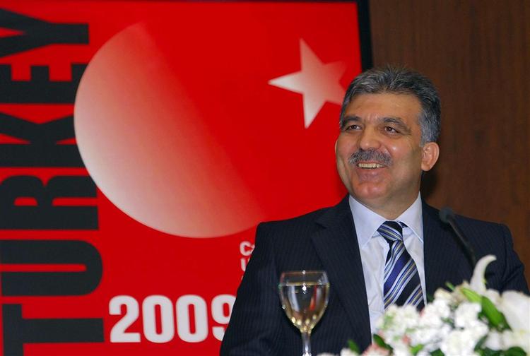 Abdullah Gül får chancen får at træde et skridt opad i det politiske system i Tyrkiet. 