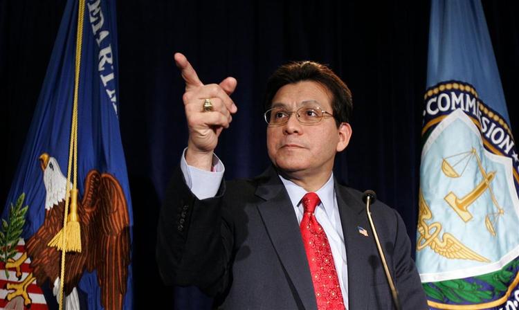 Præsident Bush stoler fortsat på sin justitsminister Alberto Gonzales. 