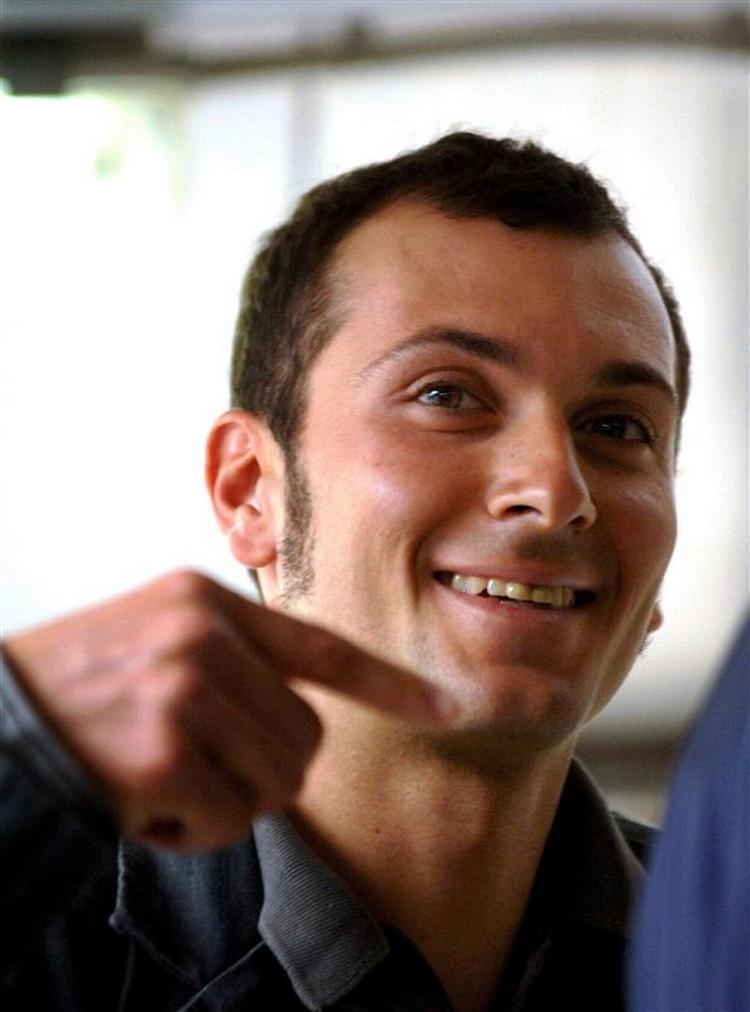 Den Italienske Olympiske Komité (CONI) har genåbnet dopingsagen mod den tidligere CSC-rytter Ivan Basso. 