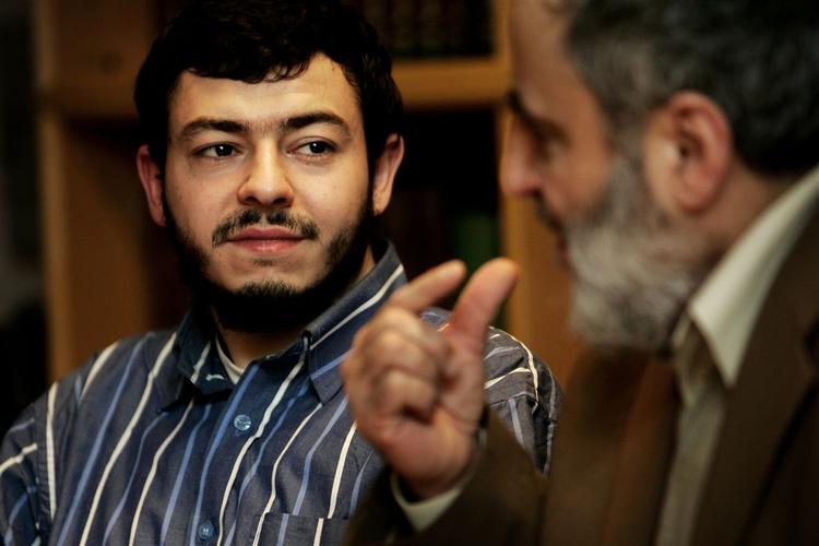To af muhammedkrisens hovedaktører, Ahmed Akkari og imamen Abu Laban. 