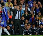 Chelseas træner, José  Mourinho, mente sig snydt for et straffespark mod Liverpool i Champions League semifinalen. 