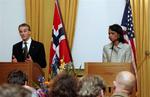 Den norske udenrigsminister, Jonas Gahr Støre, åbnede NATO-mødet i Oslo sammen med USA's udenrigsminister Condoleezza Rice. 