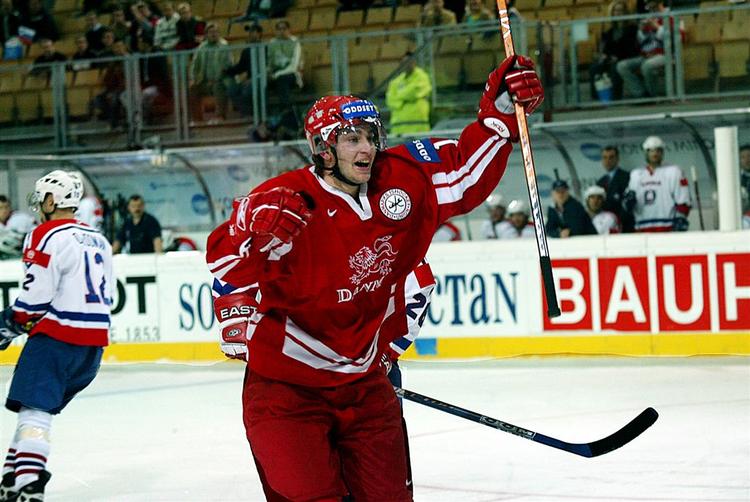 Frans Nielsen går ind i andenkæden sammen med Peter Regin og Kirill Starkov, når Danmark møder Rusland. 