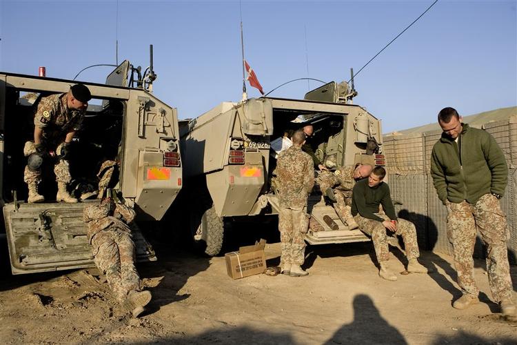 De danske styrker i Irak får snart forstærkning fra jægerkorpset. Lyder som rutine, mener forsvarsekspert Mikkel Vedby Rasmussen. 