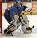 Kari Lehtonen fra Atlanta Thrashers skal vogte målet mod Danmark. 