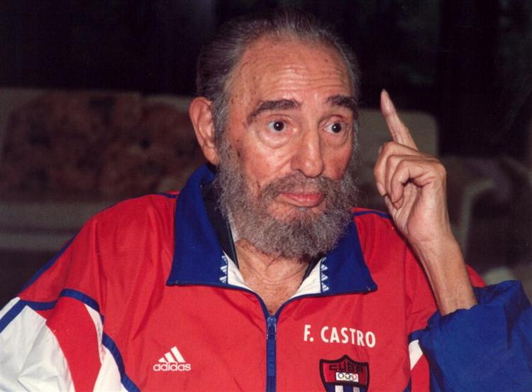 Cubas leder Fidel Castro holder sig væk fra 1. maj festen. 