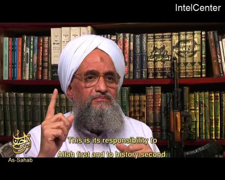 Al-Qaeda video. Ayman al-Zawahiri hæver fingeren og håner USA for at have tabt krigen i Irak. 