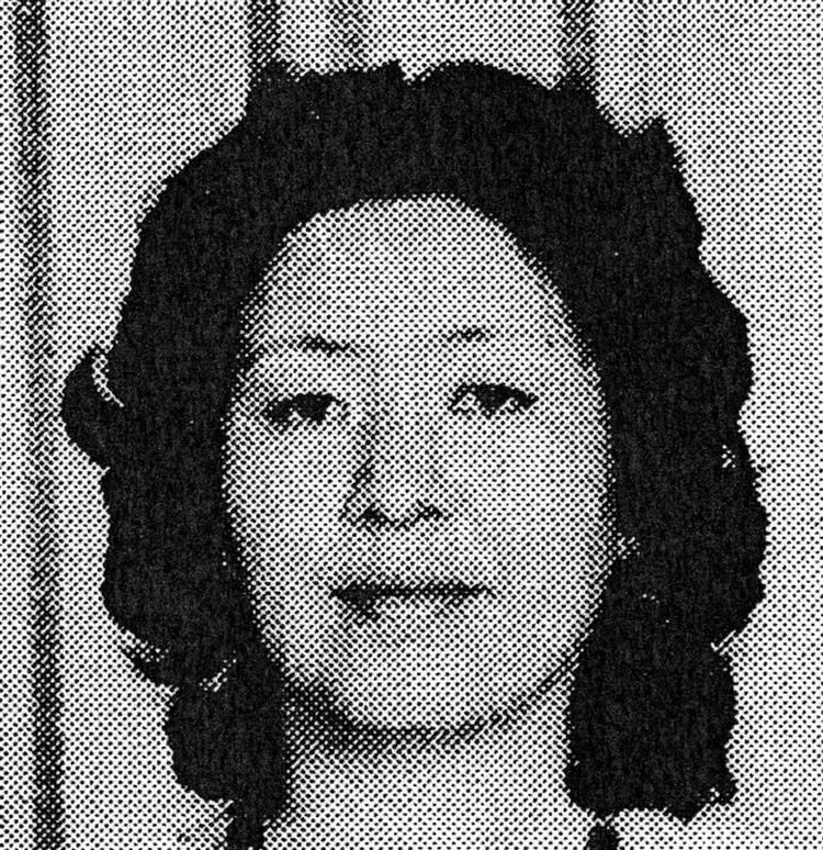 Det er småt med billeder af kendte kvindelige spioner. Nok fordi det er yderst sjældent, at de bliver opdaget og fanget. En af de mere berømte spionkvinder er nordkoreanske Yoko Kinoshita, der er efterlyst for at have bortført to små børn i 1973 og taget dem med til Nordkorea. 
