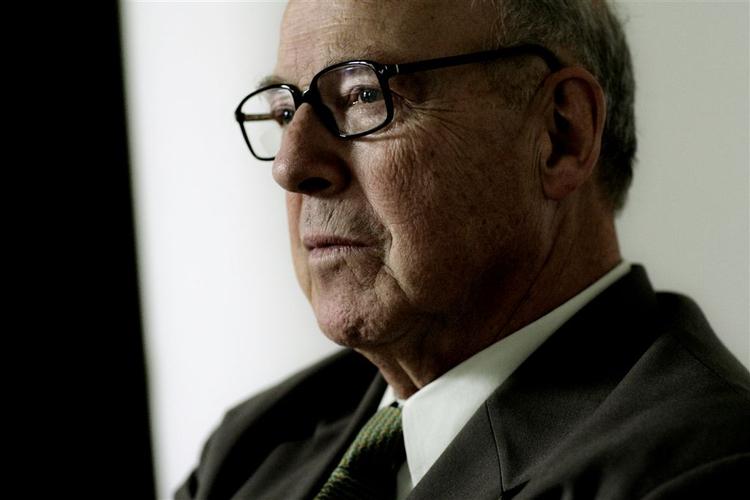 Den forhenværende leder af FN's våbeninspektører Hans Blix mener, at Danmark har et særligt ansvar for irakiske asylansøgere. 
