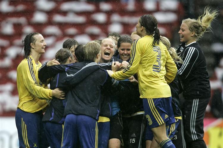 Brøndby IF vandt kvindernes pokalfinale. Ifølge Henrik Jensen var Brøndby heldige med at vinde titlen. 